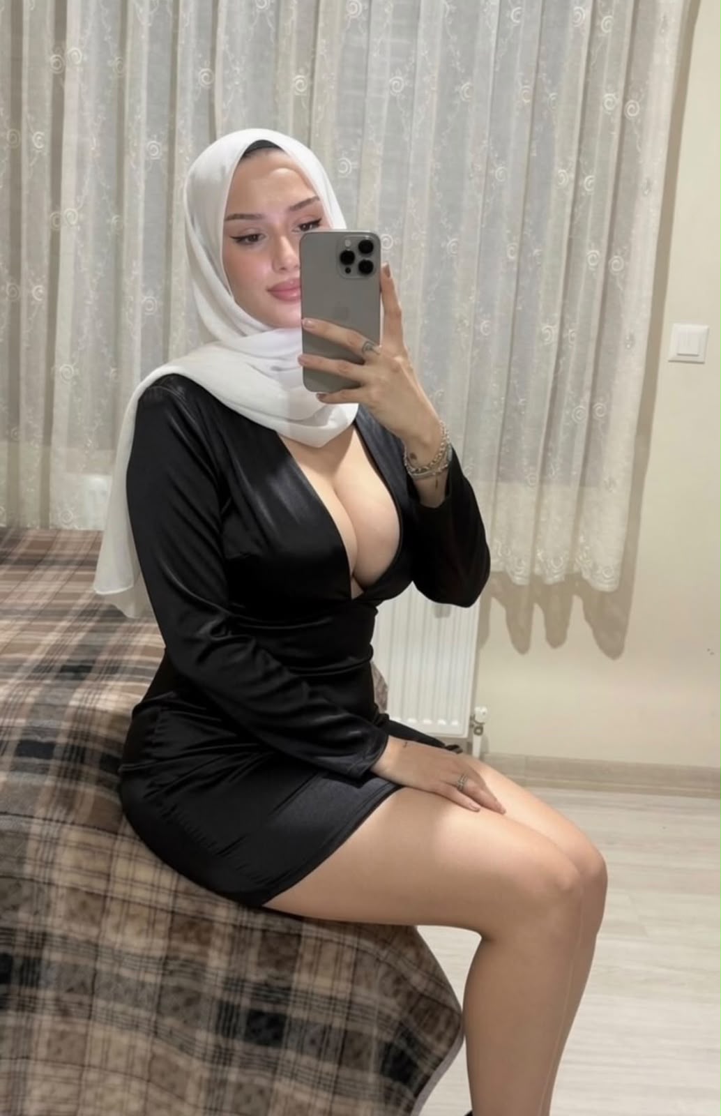 Arıcak İri Göğüslü Escort Bayan Evrim