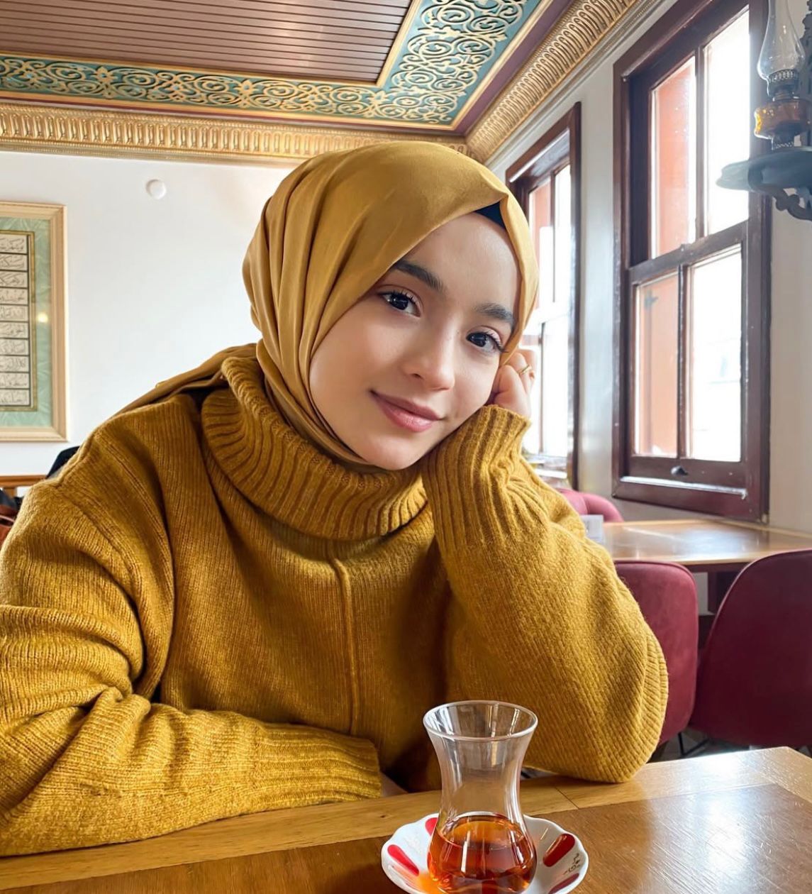 Kulat Özgüvenli Kadın Escort Bayan Gaye
