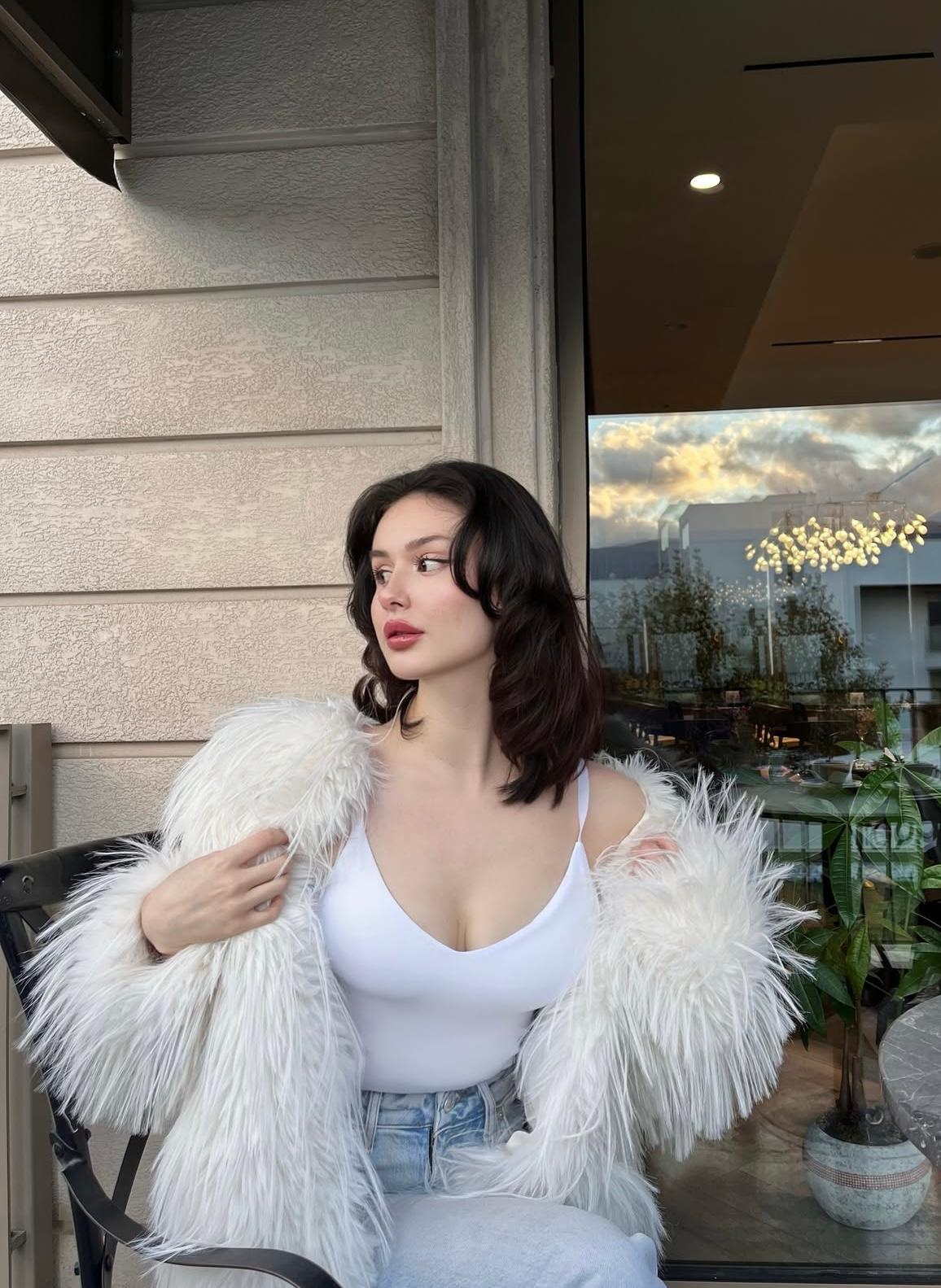 Alören Deneyimsiz Escort Bayan Selin