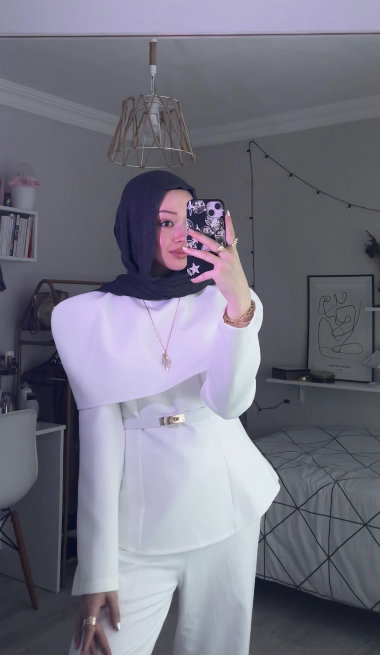 Güngören Türbanlı Bayan Escort Bayan Aimee