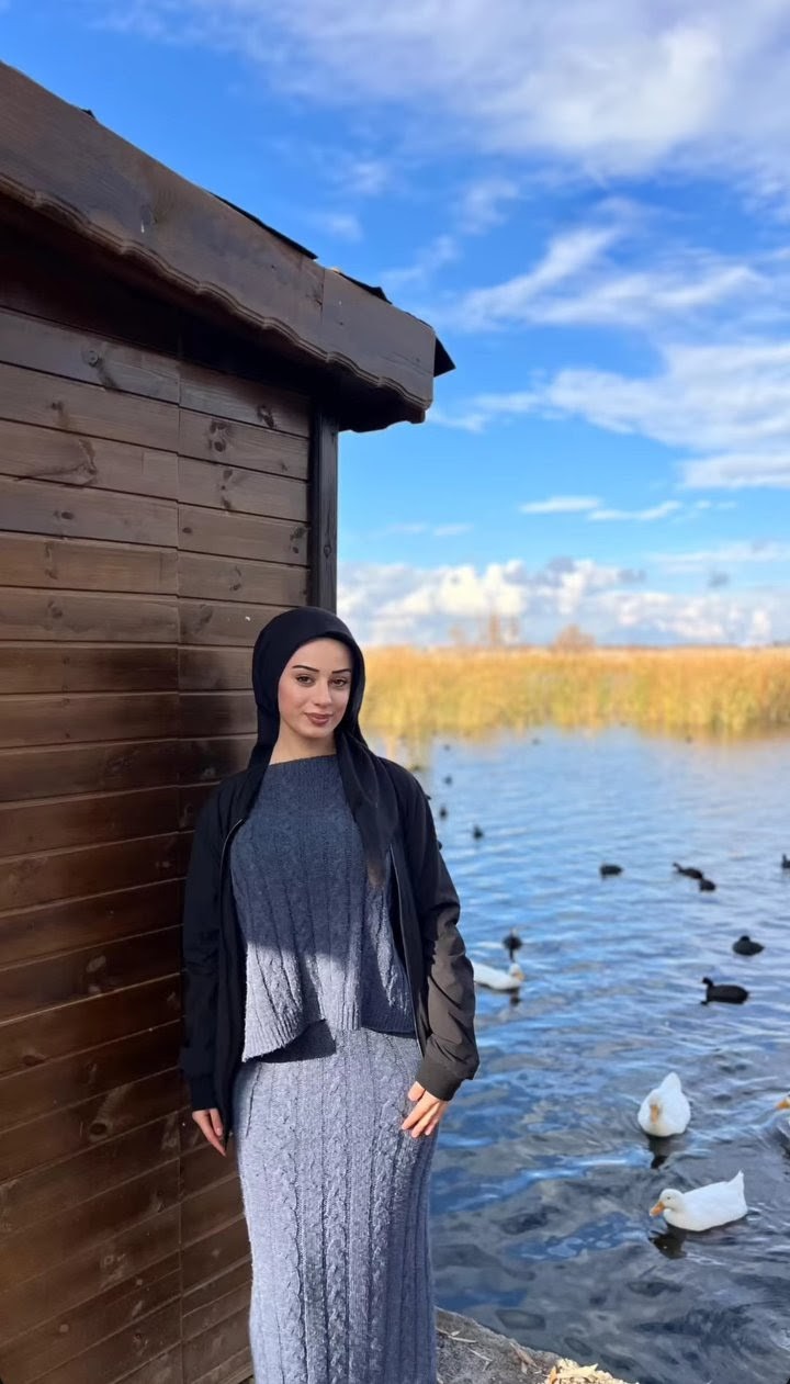 Karaören Popüler Bayan Escort Özlem
