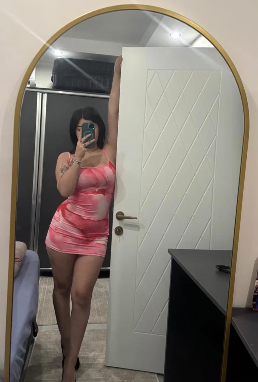 Söbüçimen Sofistike Bayan Escort Bayan Kadeh